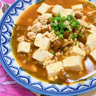 麻婆なめこ豆腐