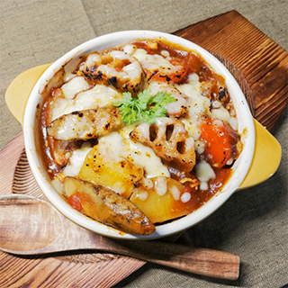 根菜とひき肉の焼きカレーライス